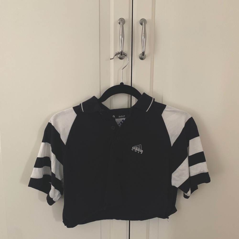Cropped Adidas T Shirt